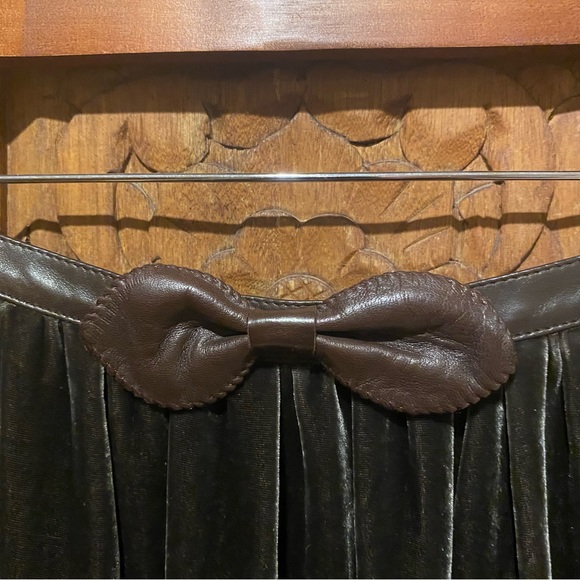 SANDRO velvet skirt dark green brown leather bow zipper size 1 pockets - Picture 2 of 9